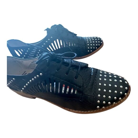 Sam Edelman Loafer Shoes Women’s 7 Black Laser Cut Silver Stud Lace Up Preppy - Picture 8 of 12